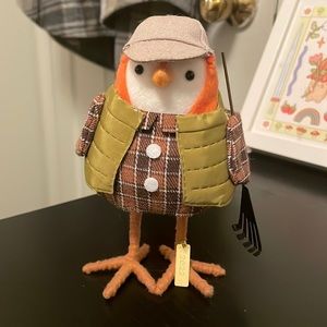 Target Hyde and EEK! 2022 Oakley the Bird